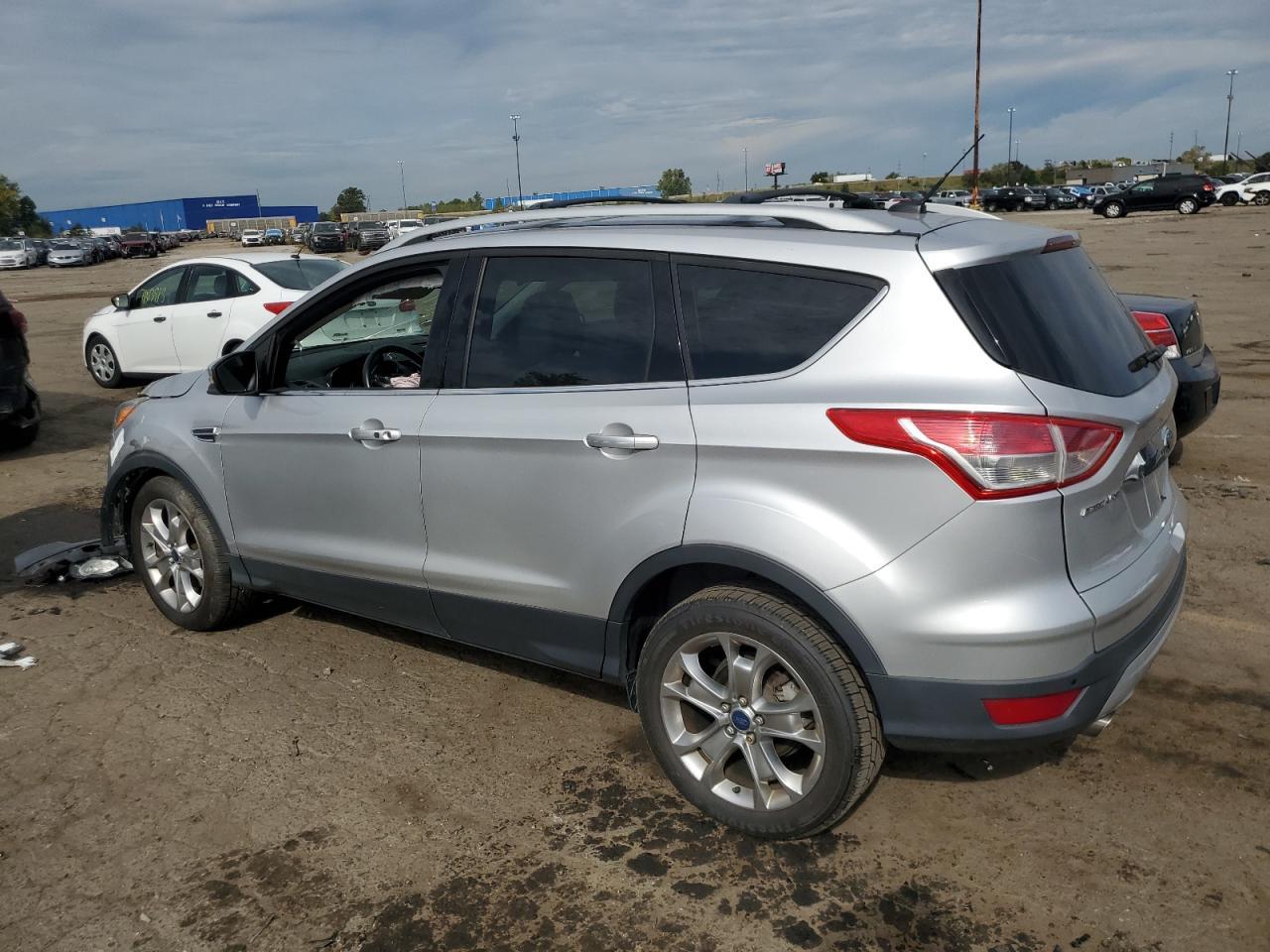 2014 Ford Escape Titanium - Image 2