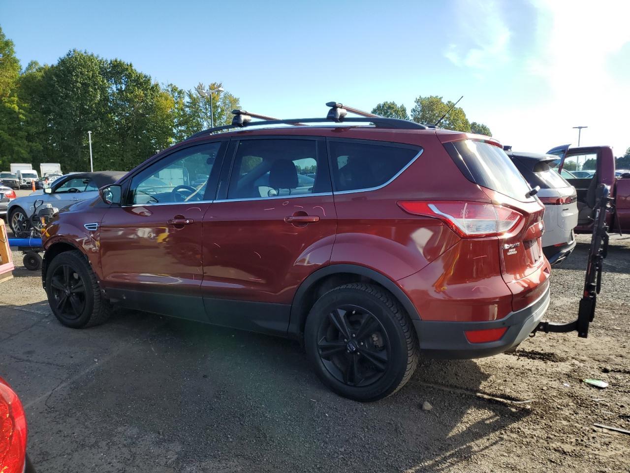 2014 Ford Escape Se - Фото 2