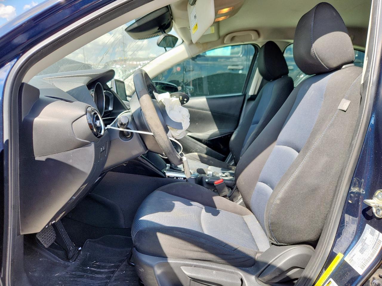 2017 Toyota Yaris Ia - Фото 7