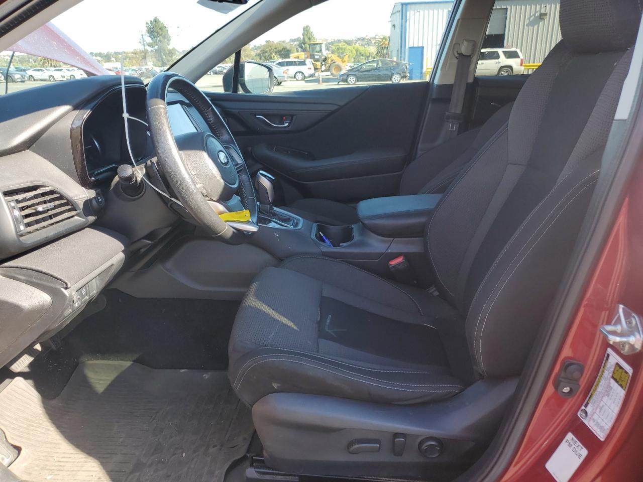 2022 Subaru Outback Premium - Image 7
