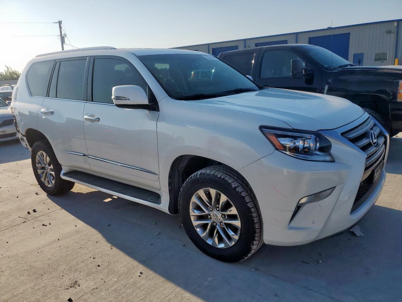 2019 Lexus Gx 460 - Image 4