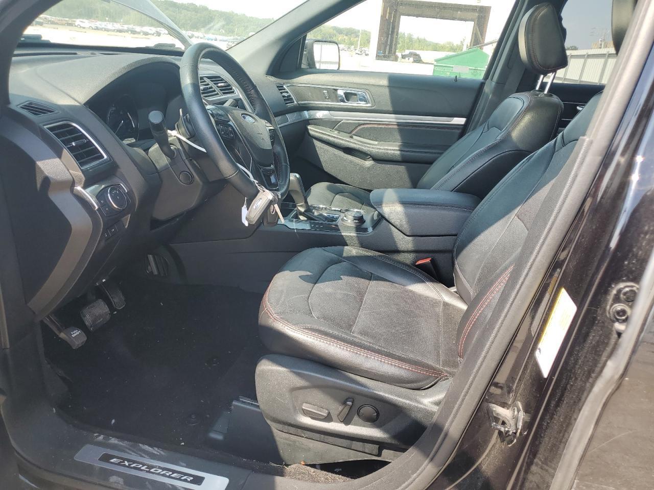 2019 Ford Explorer Sport - Image 7