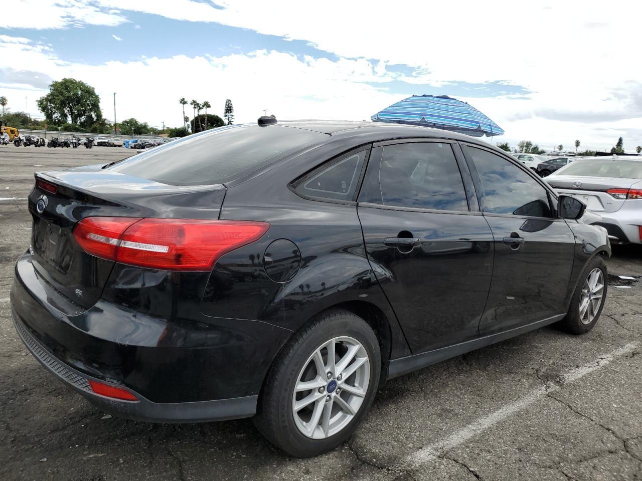 2017 Ford Focus Se - Фото 3