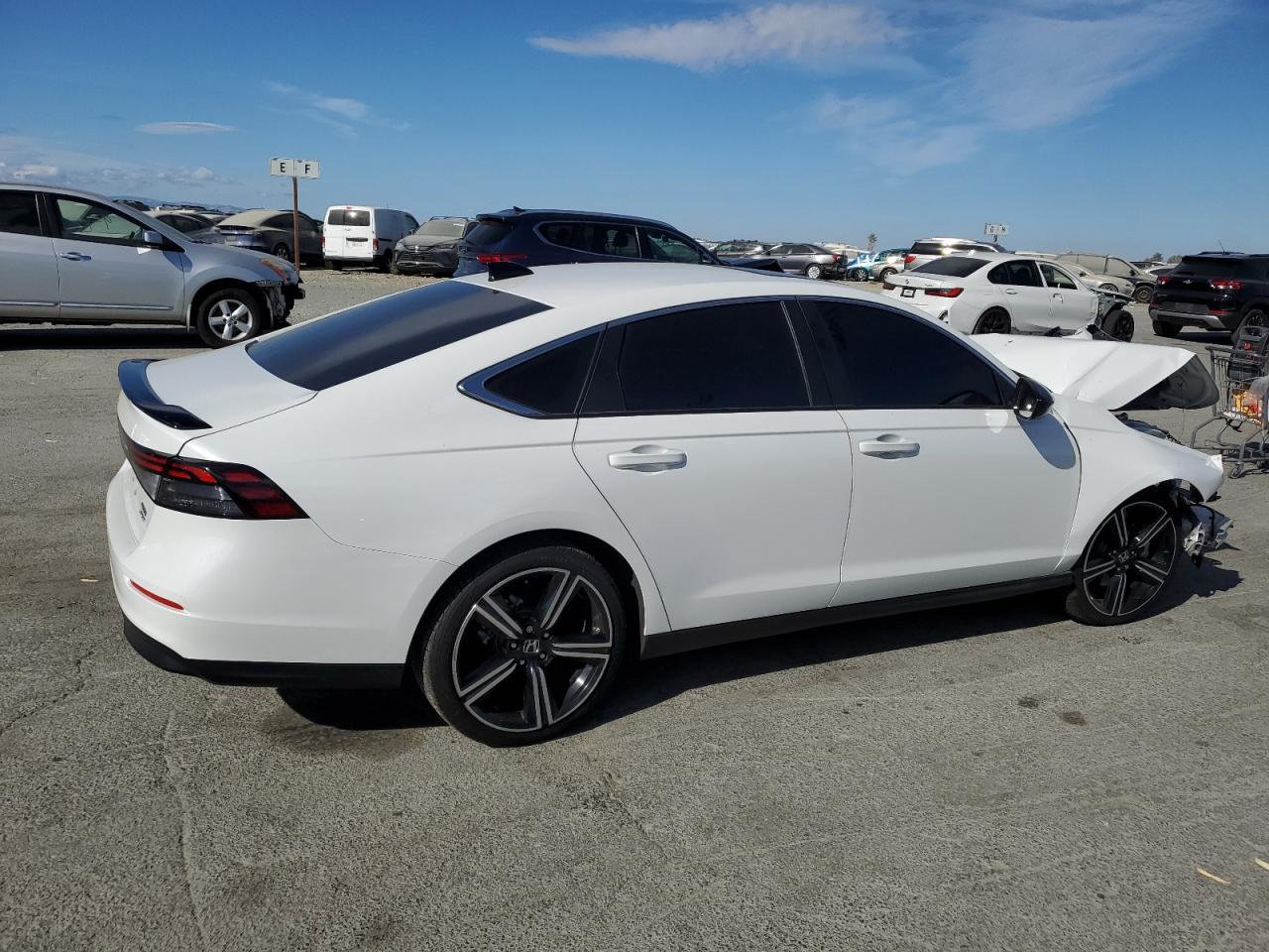 2024 Honda Accord Hybrid Sport - Фото 3