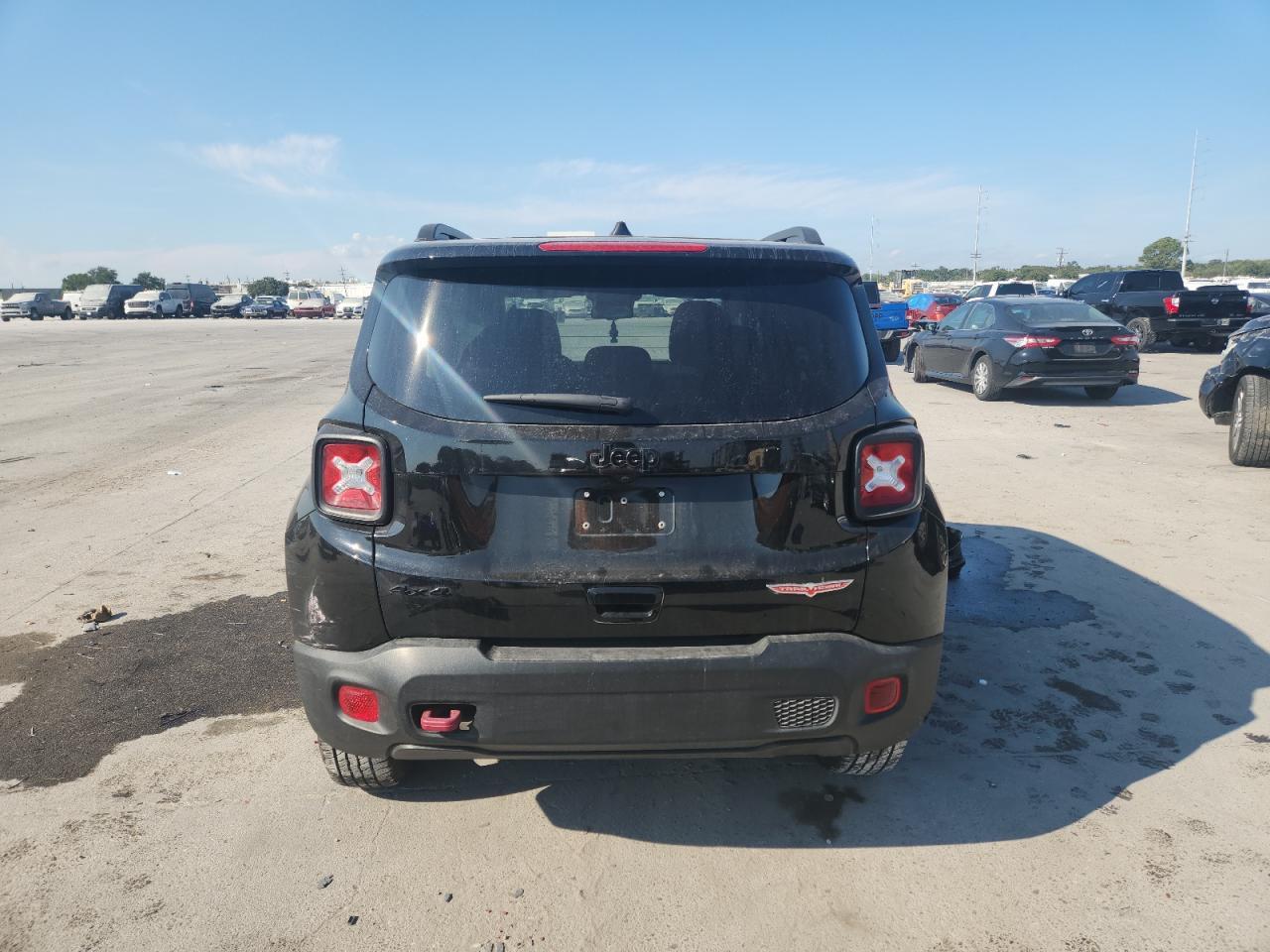 2023 Jeep Renegade Trailhawk - Фото 6