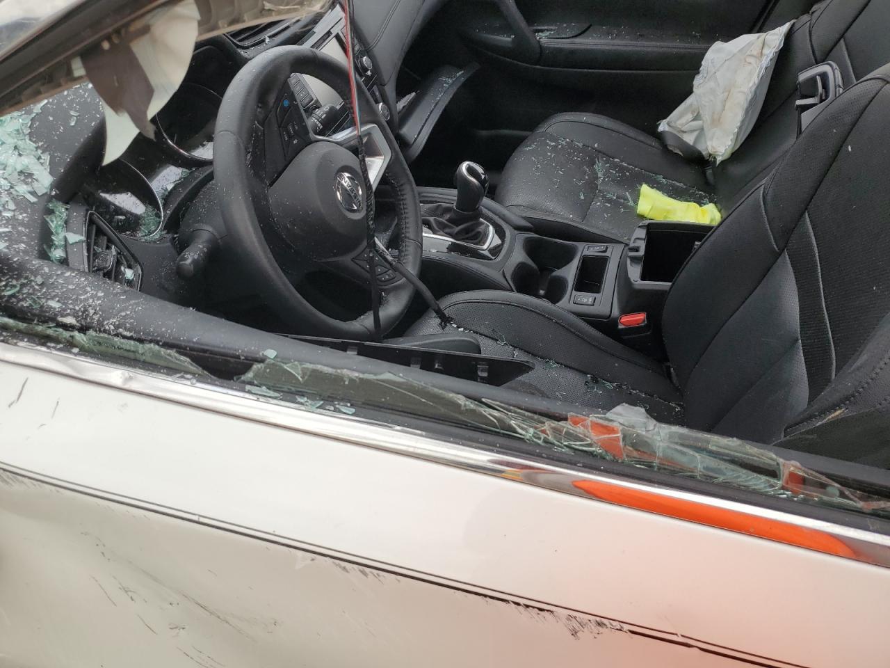 2019 Nissan Rogue S - Фото 7