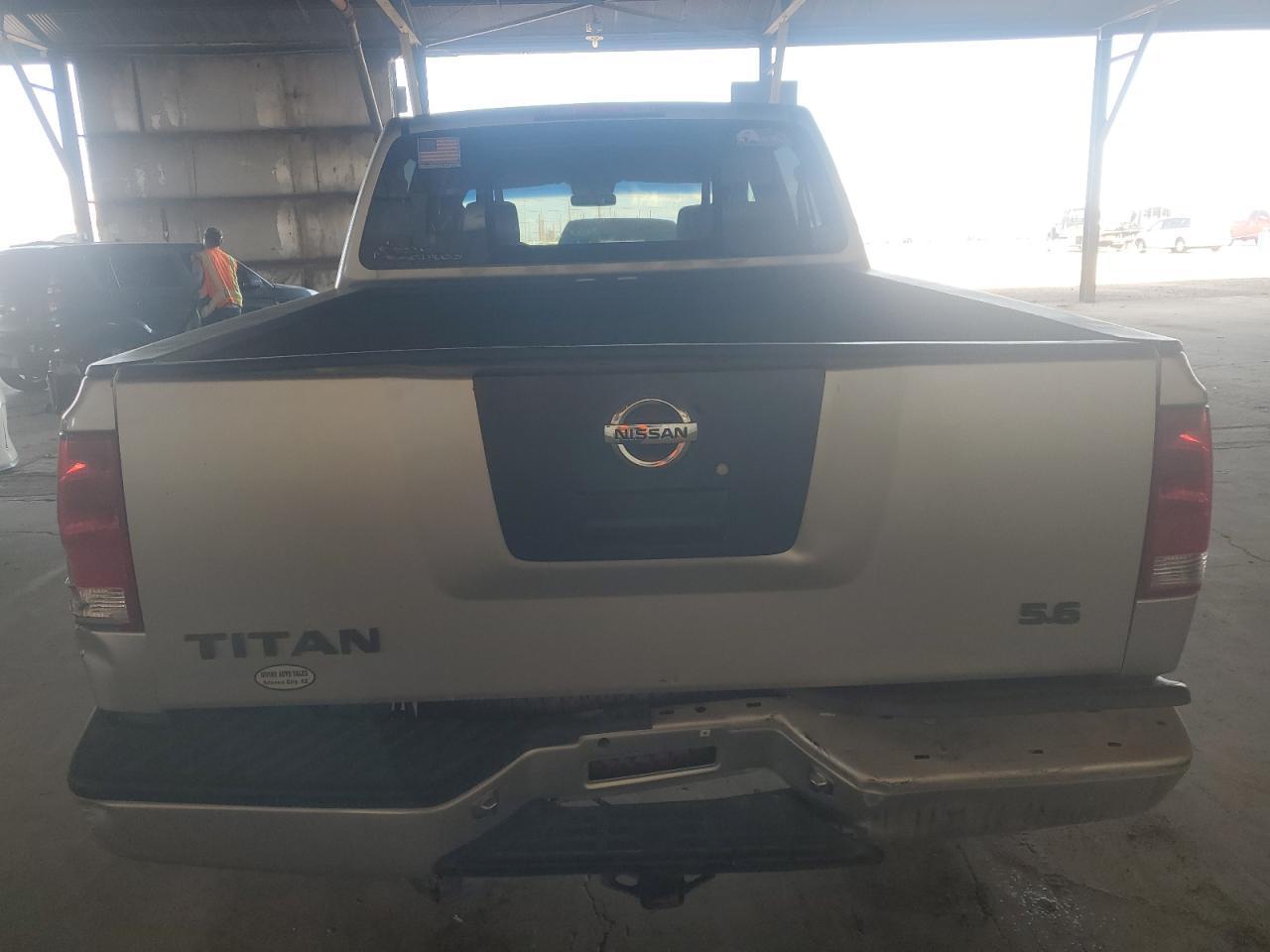 2005 Nissan Titan Xe - Фото 6