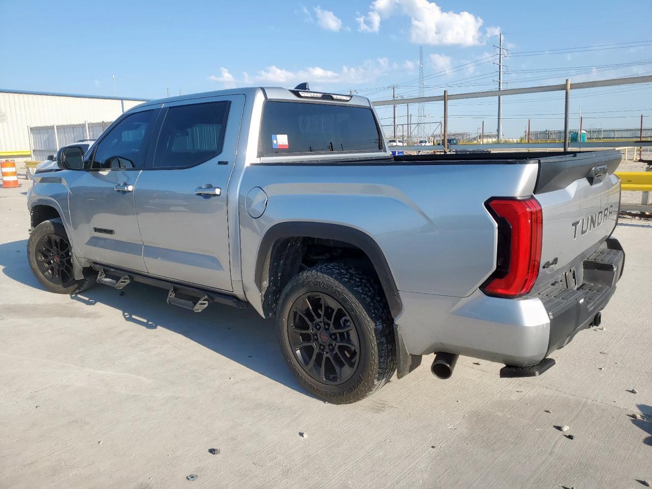 2024 Toyota Tundra Crewmax Sr - Фото 2