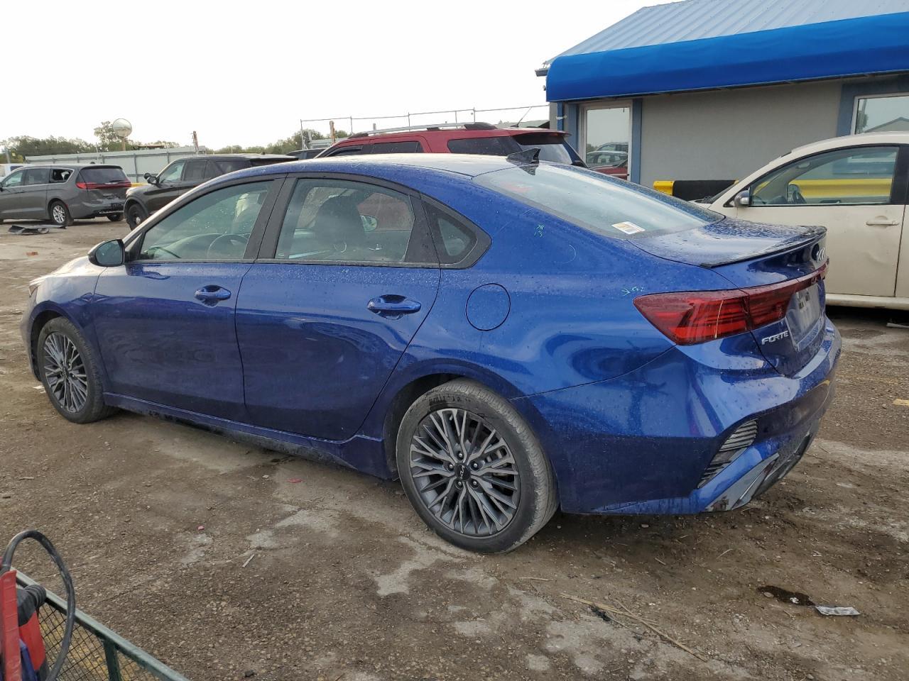 2024 Kia Forte Gt Line - Фото 2