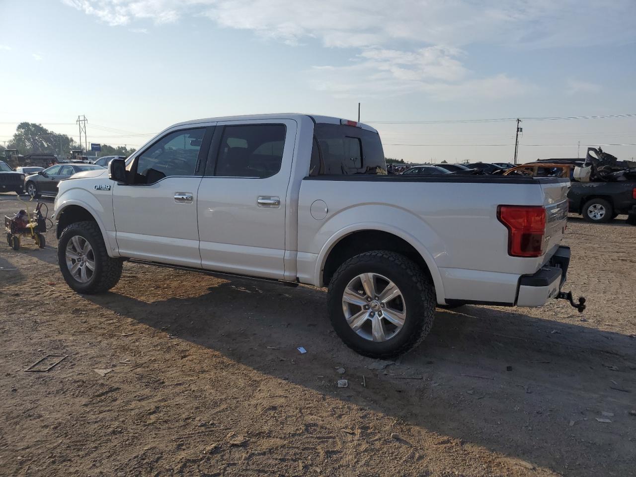 2018 Ford F150 Supercrew - Фото 2