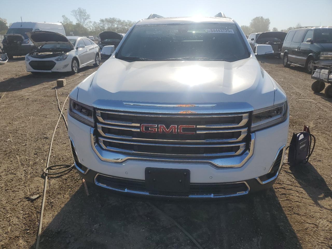 2021 GMC Acadia - Image 5