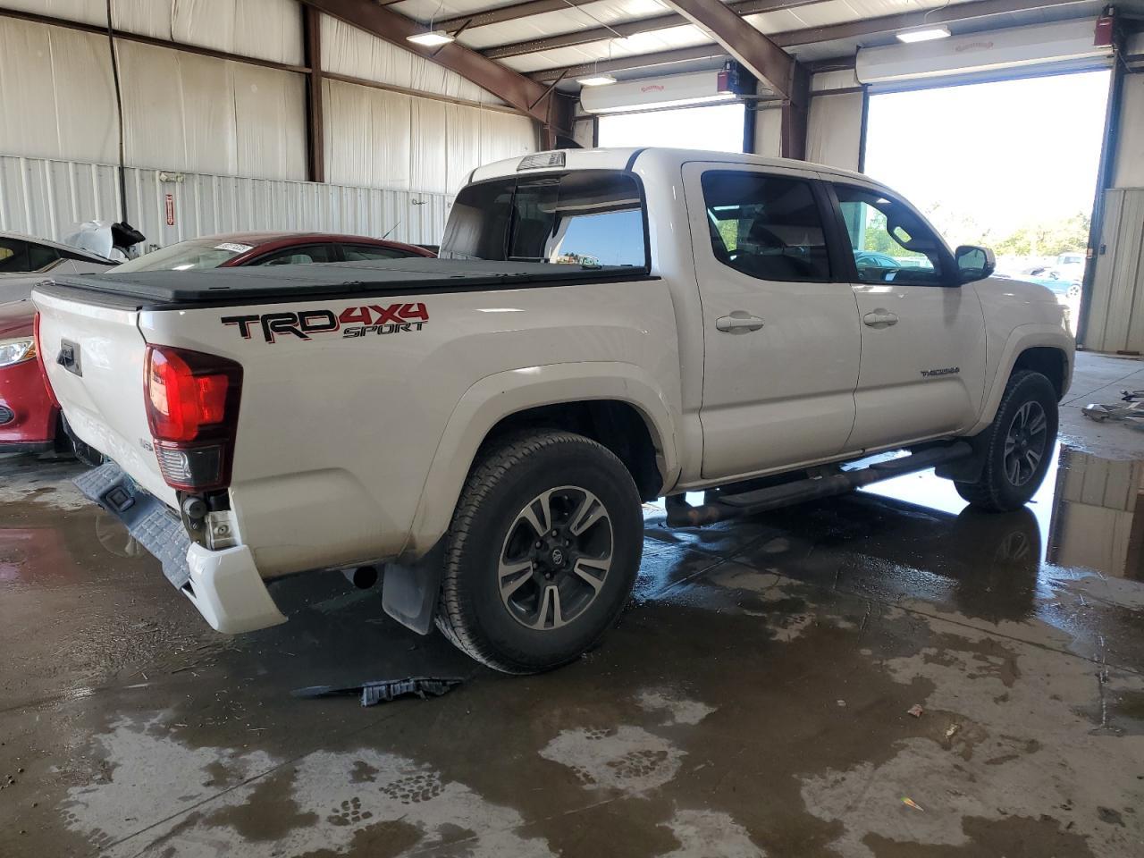 2019 Toyota Tacoma Double Cab - Image 3