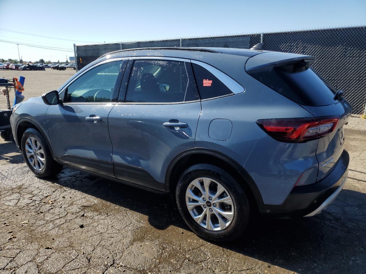 2024 Ford Escape Active - Image 2