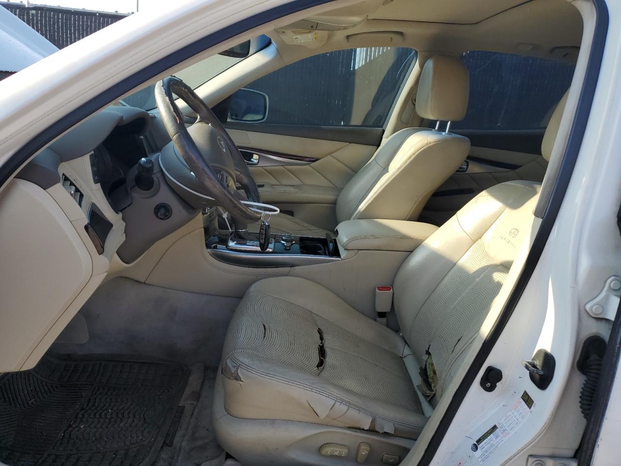 2012 Infiniti M37 - Image 7