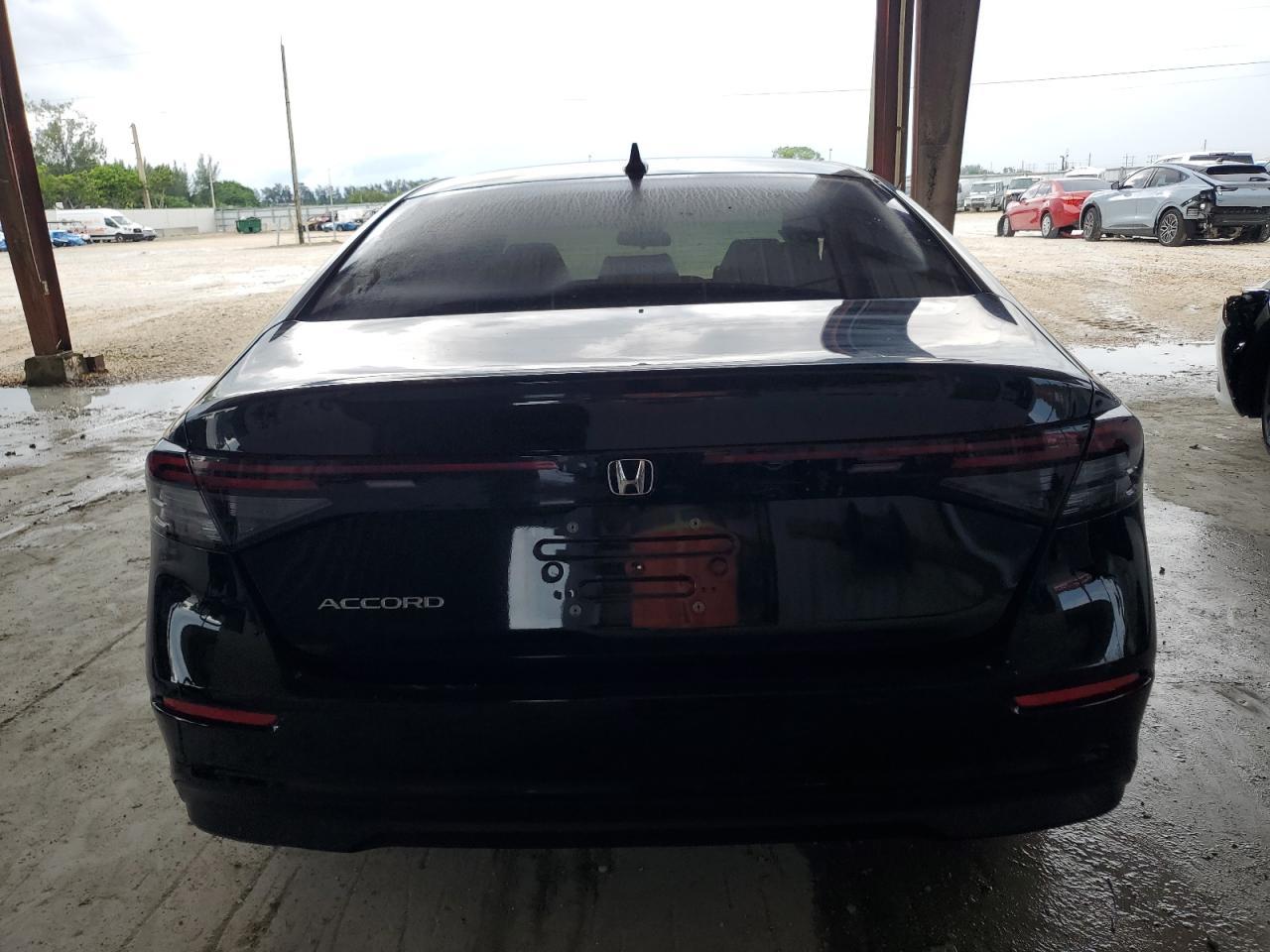 2025 Honda Accord Lx - Фото 6