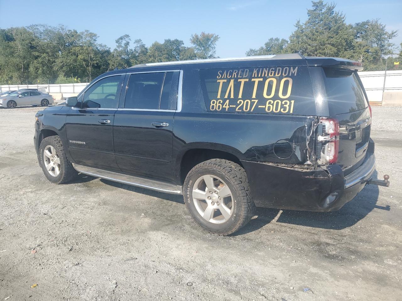 2016 Chevrolet Suburban K1500 Ltz - Image 2