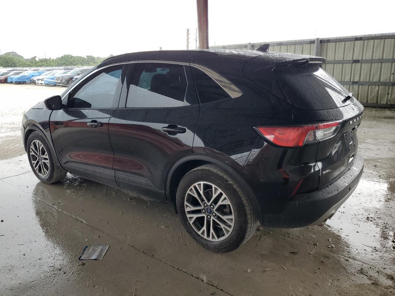 2022 Ford Escape Sel - Image 2