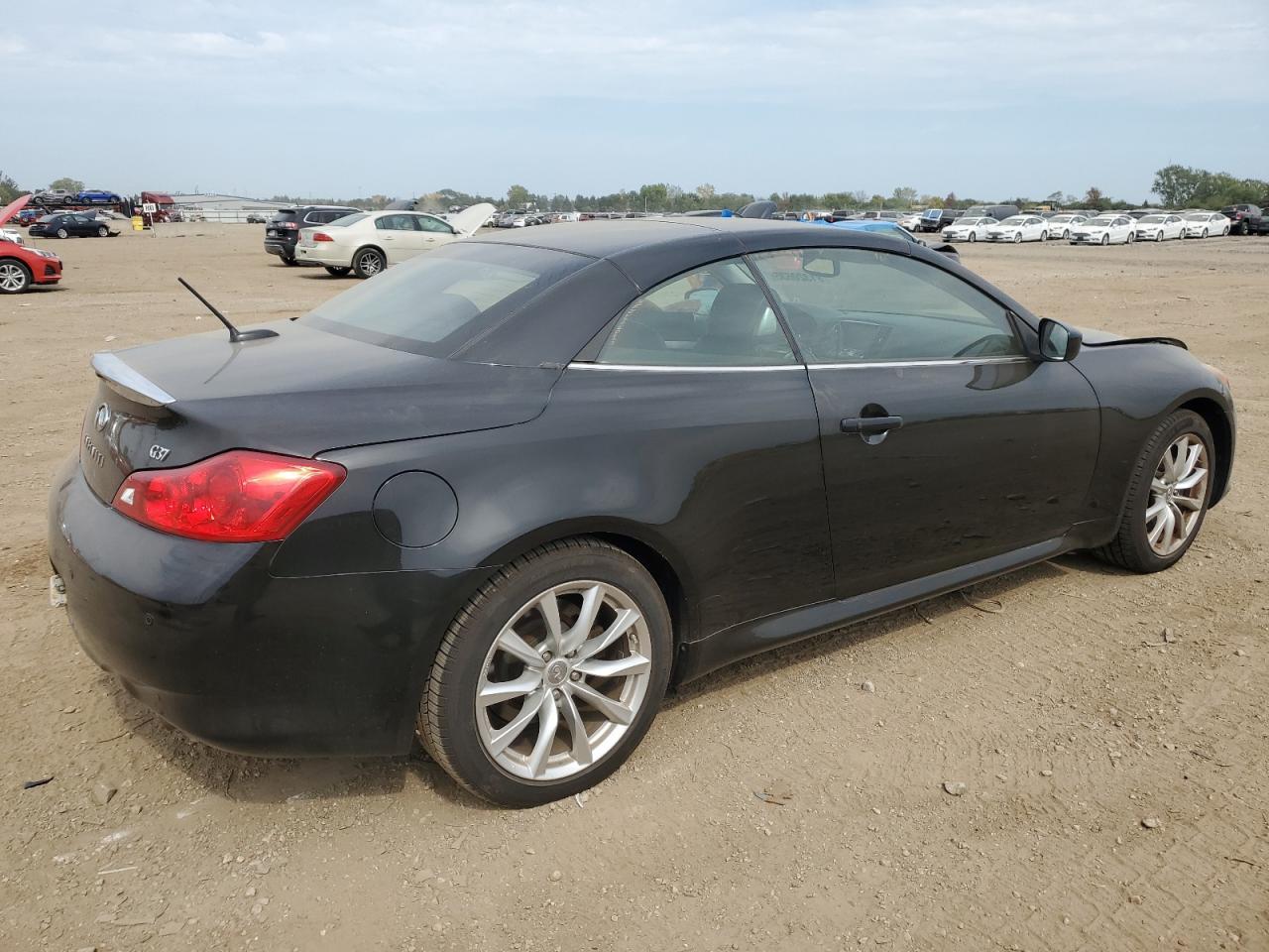 2011 Infiniti G37 Base - Image 3