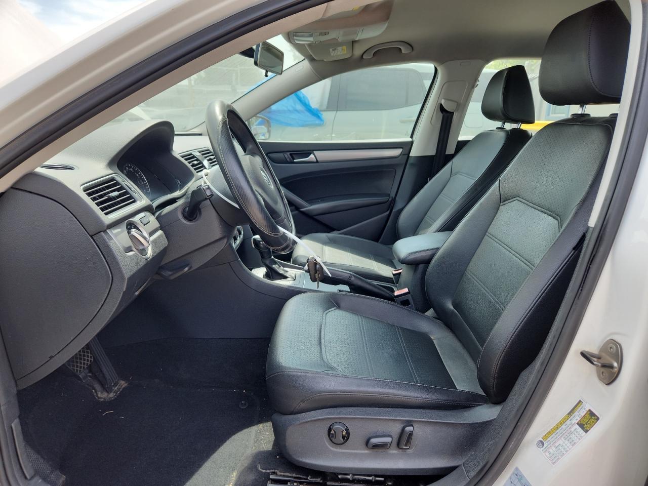 2013 Volkswagen Passat S - Фото 7