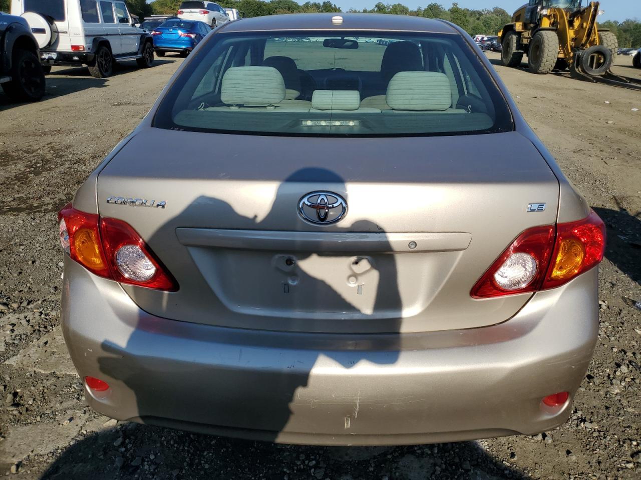 2010 Toyota Corolla Base - Фото 6