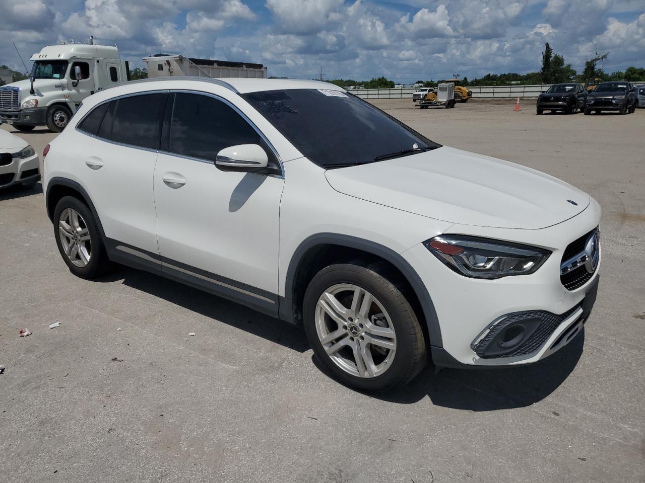 2023 Mercedes-Benz Gla 250 4Matic - Фото 4