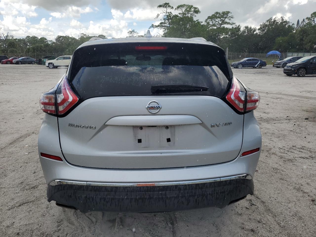 2018 Nissan Murano S - Image 6