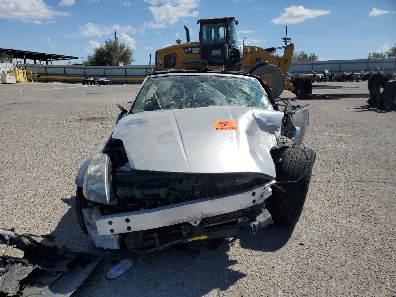2004 Nissan 350Z Roadster - Фото 5