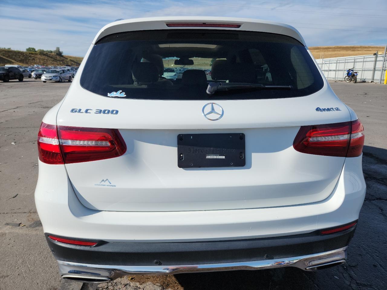 2017 Mercedes-Benz Glc 300 4Matic - Image 6