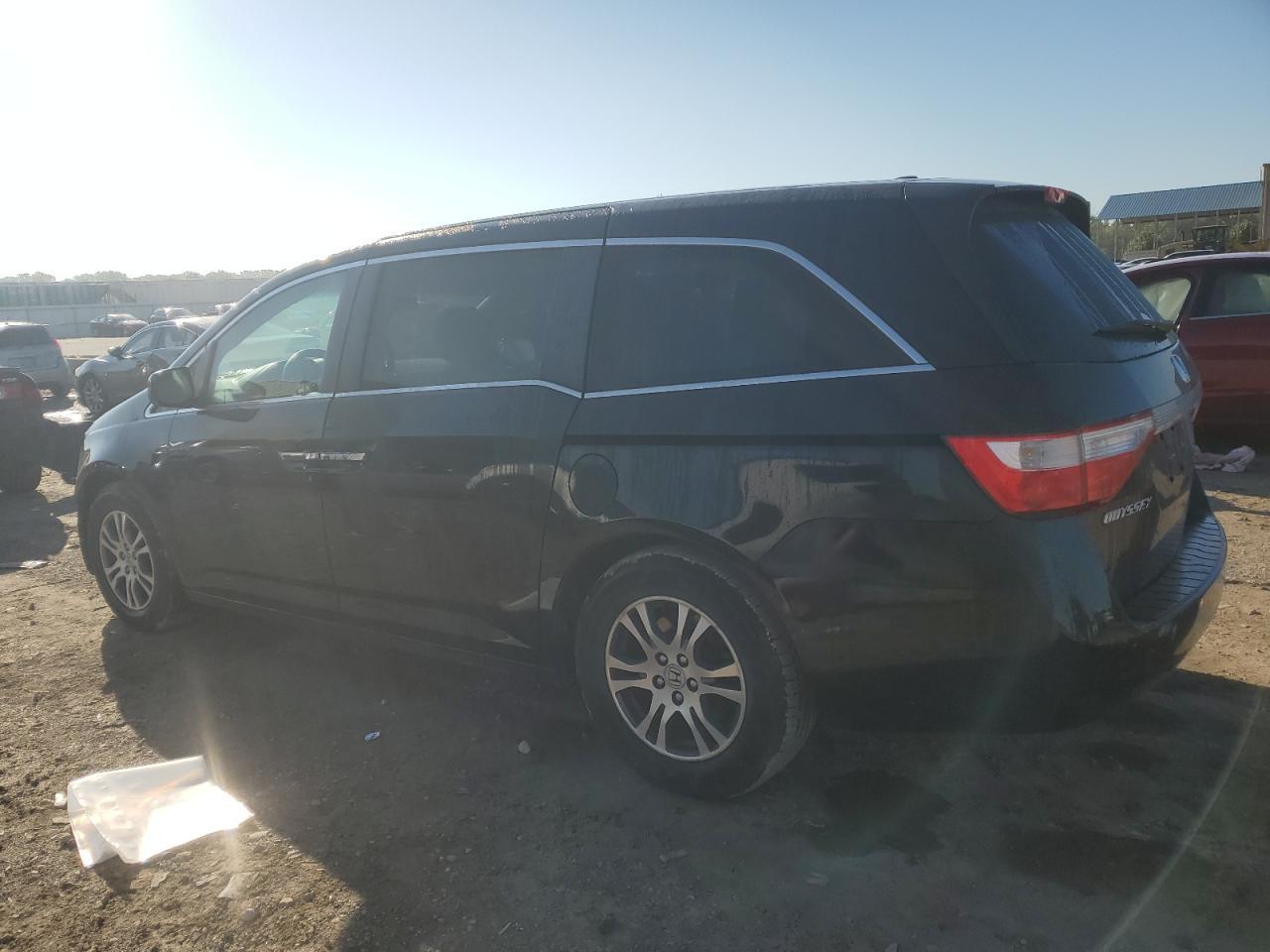 2011 Honda Odyssey Exl - Фото 2