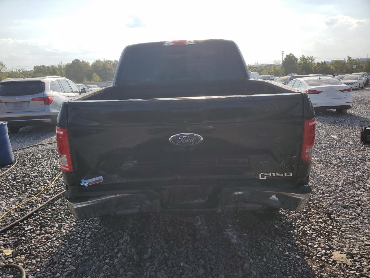 2017 Ford F150 Supercrew - Фото 6
