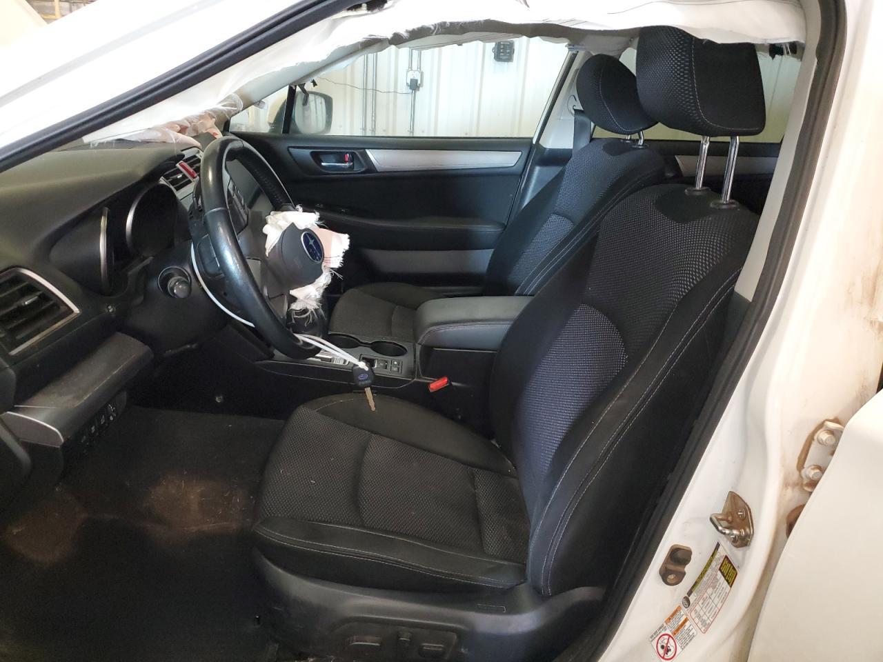 2016 Subaru Outback 2.5I Premium - Image 7