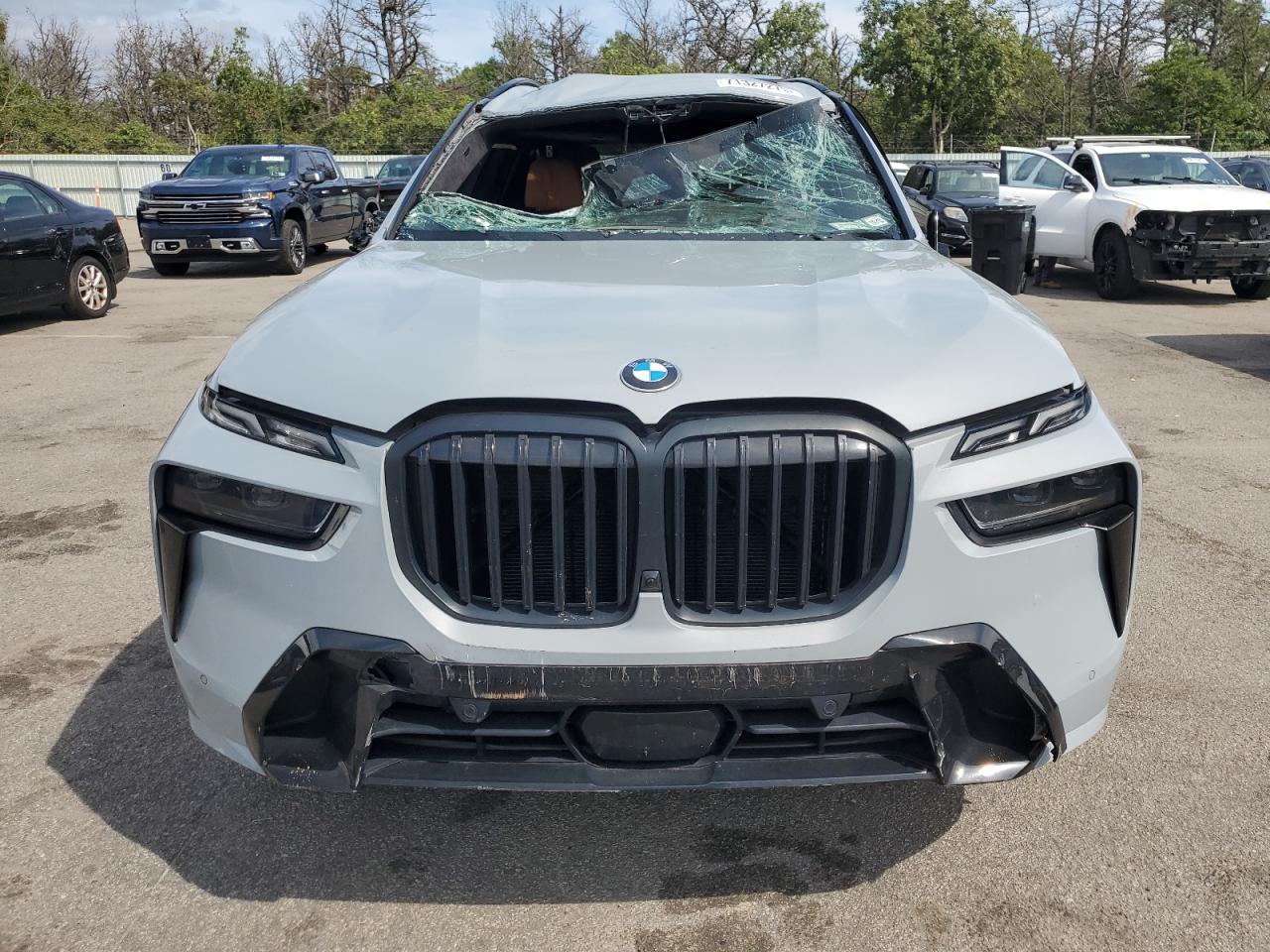 2023 BMW X7 xDrive40I - Фото 5