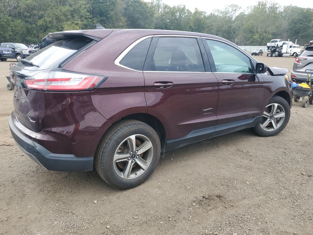 2023 Ford Edge Sel - Image 3