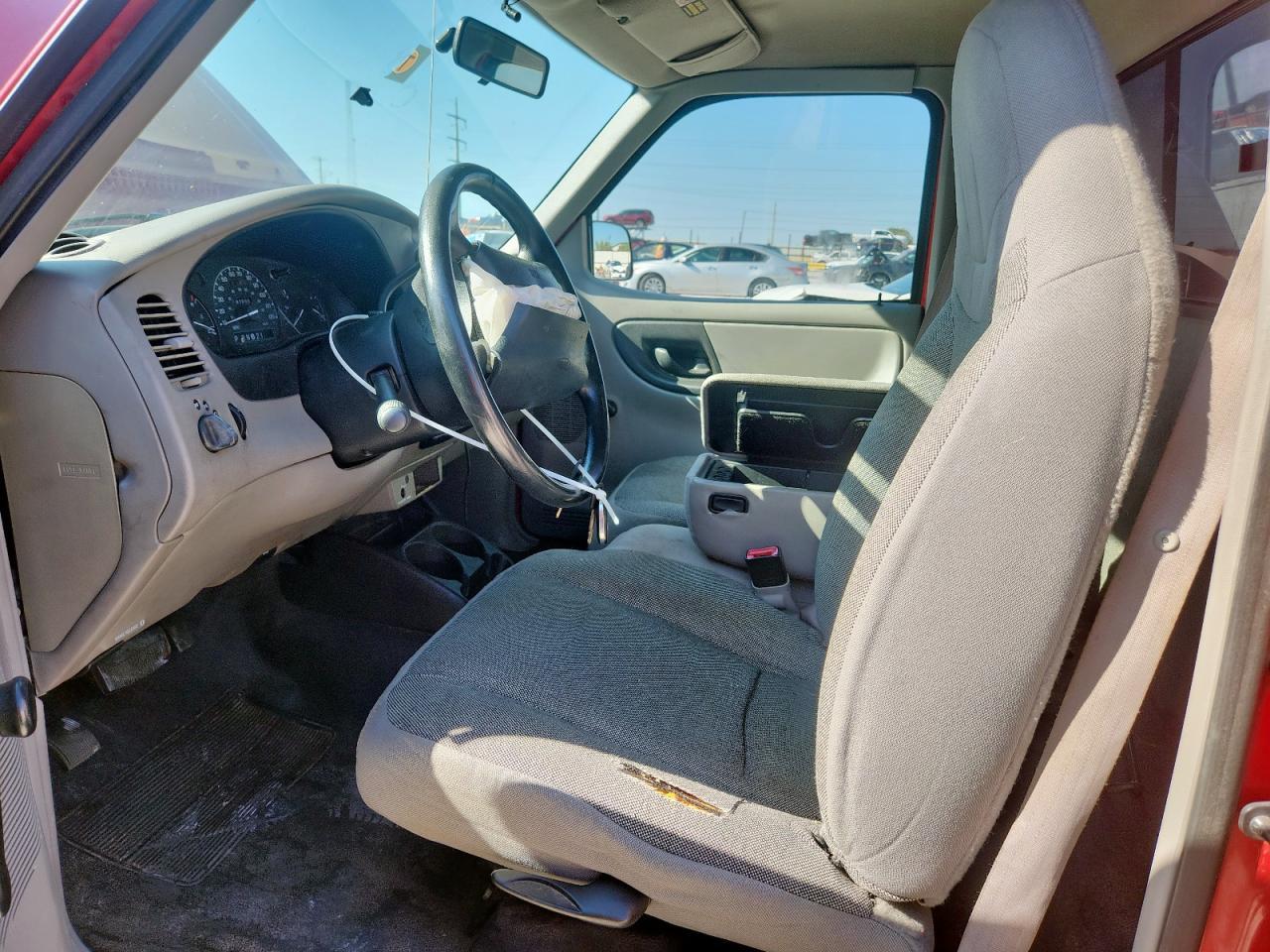 2000 Ford Ranger - Image 7