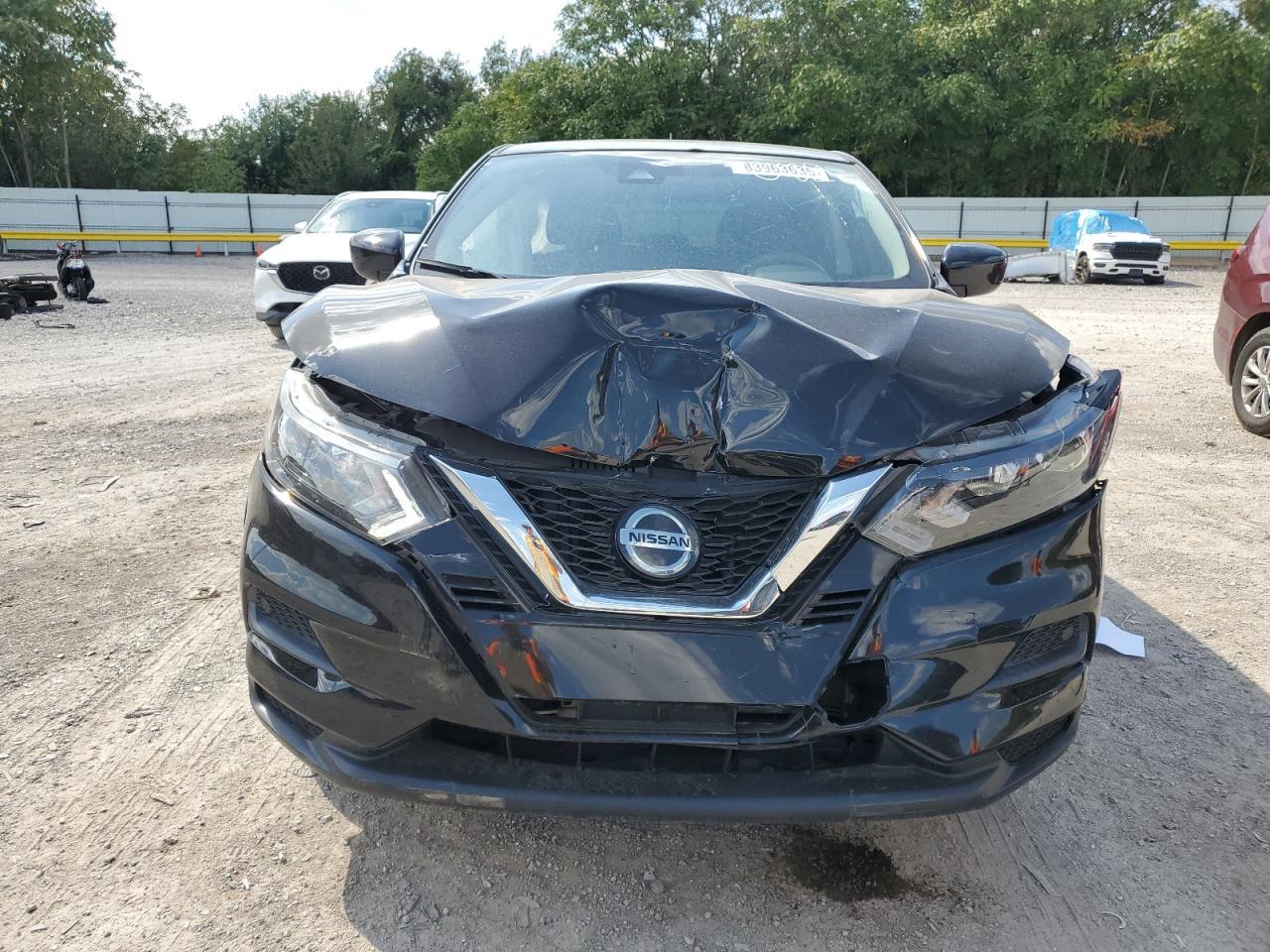 2021 Nissan Rogue Sport S - Image 5