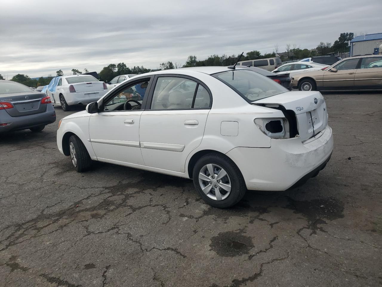 2011 Kia Rio Base - Фото 2