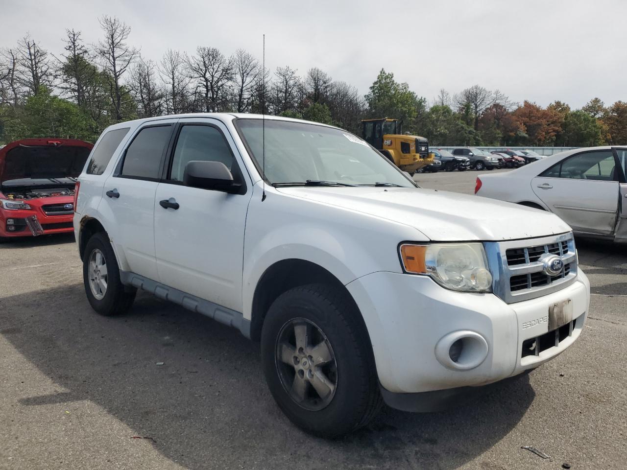 2011 Ford Escape Xls - Фото 4