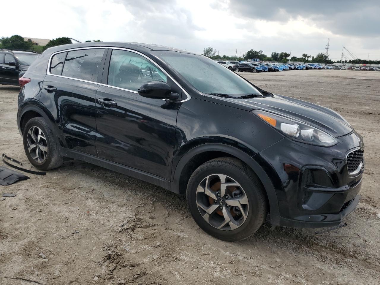 2020 Kia Sportage Lx - Image 4