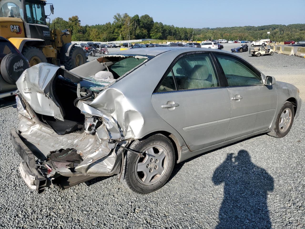 2003 Toyota Camry Le - Image 3