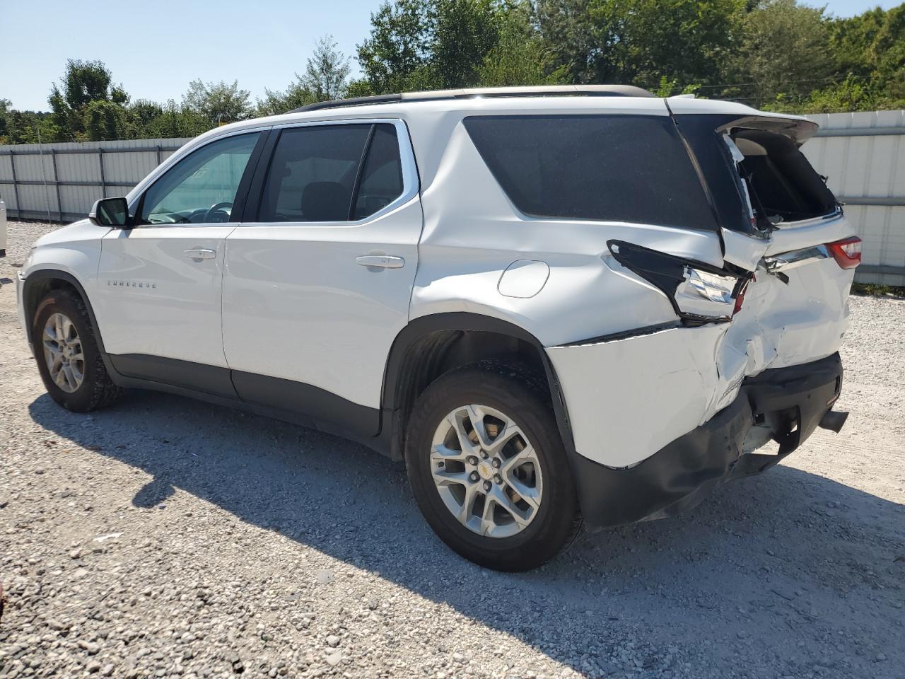 2019 Chevrolet Traverse Lt - Фото 2