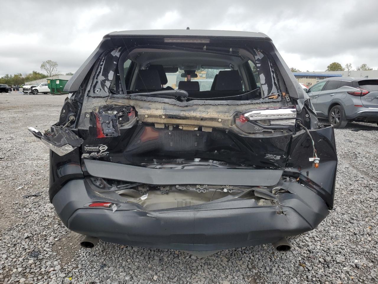 2021 Toyota Rav4 Xle - Image 6