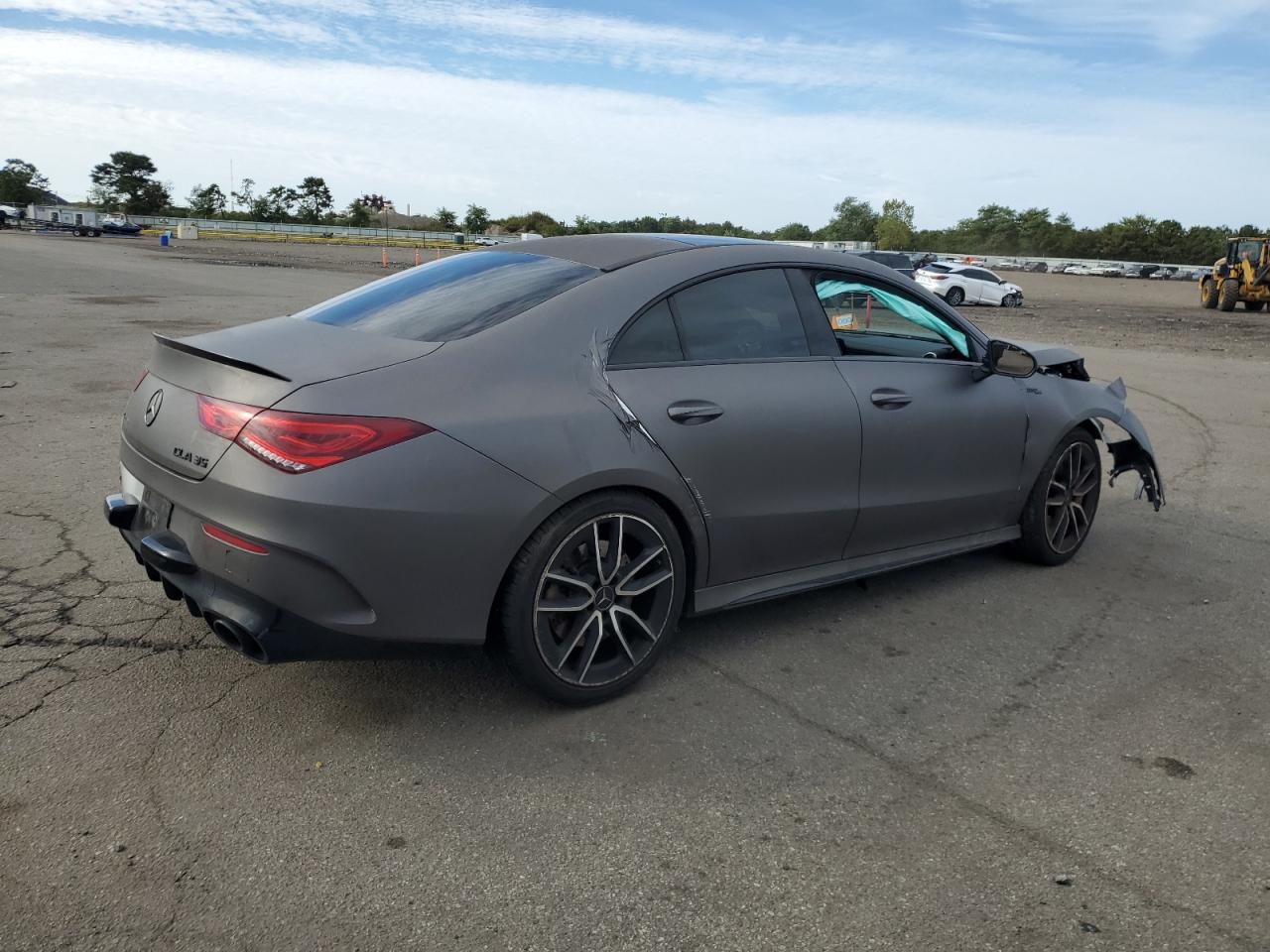 2023 Mercedes-Benz Cla Amg 35 4Matic - Фото 3