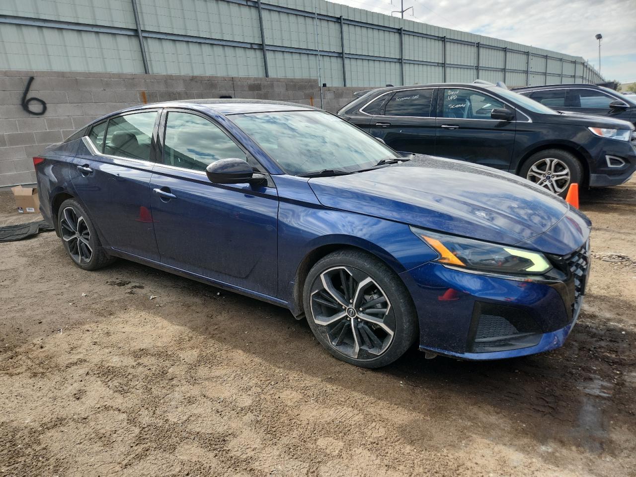 2023 Nissan Altima Sr - Image 4