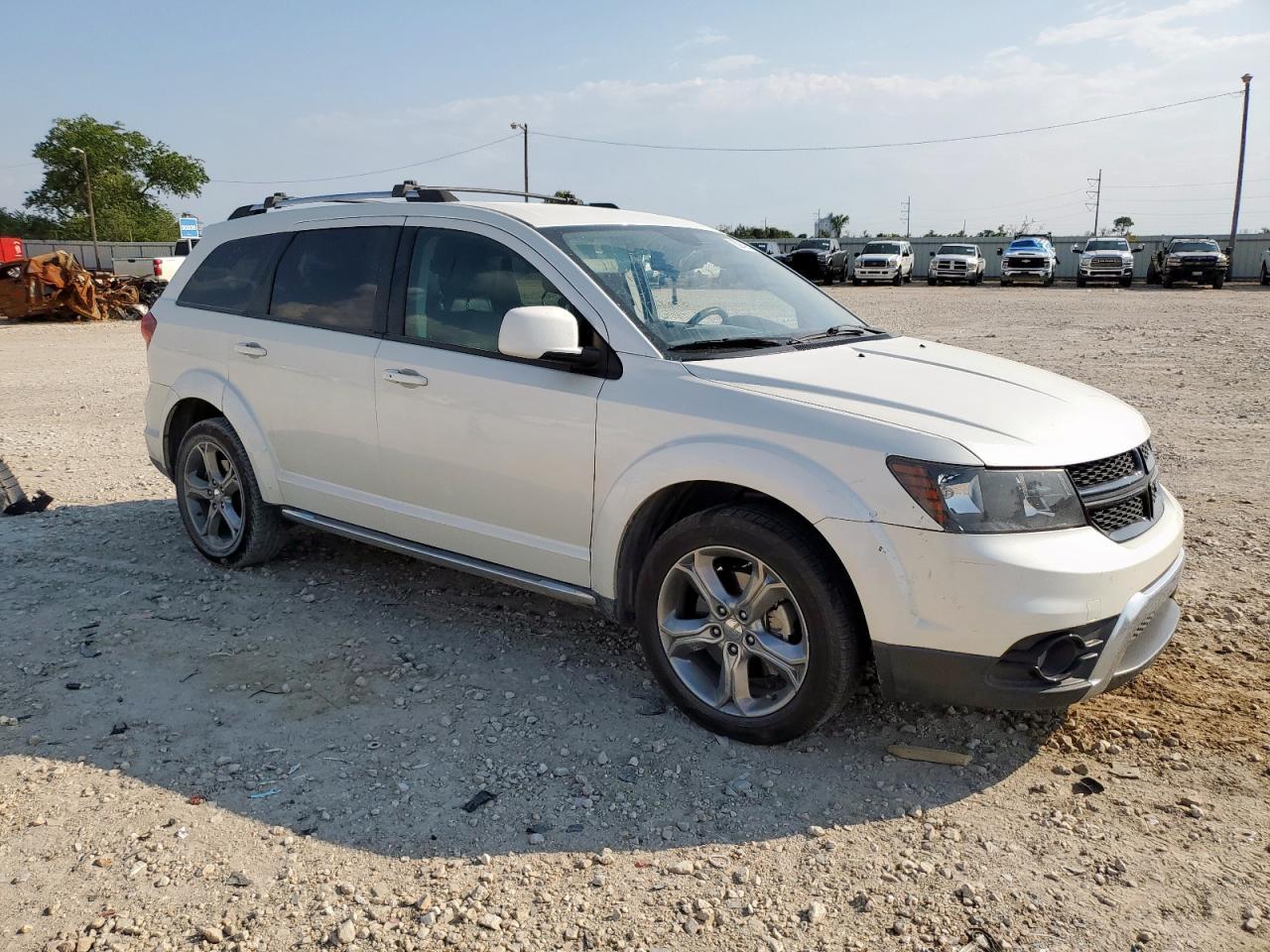 2017 Dodge Journey Crossroad - Фото 4