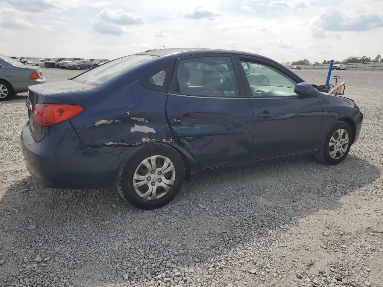 2010 Hyundai Elantra Blue - Image 3