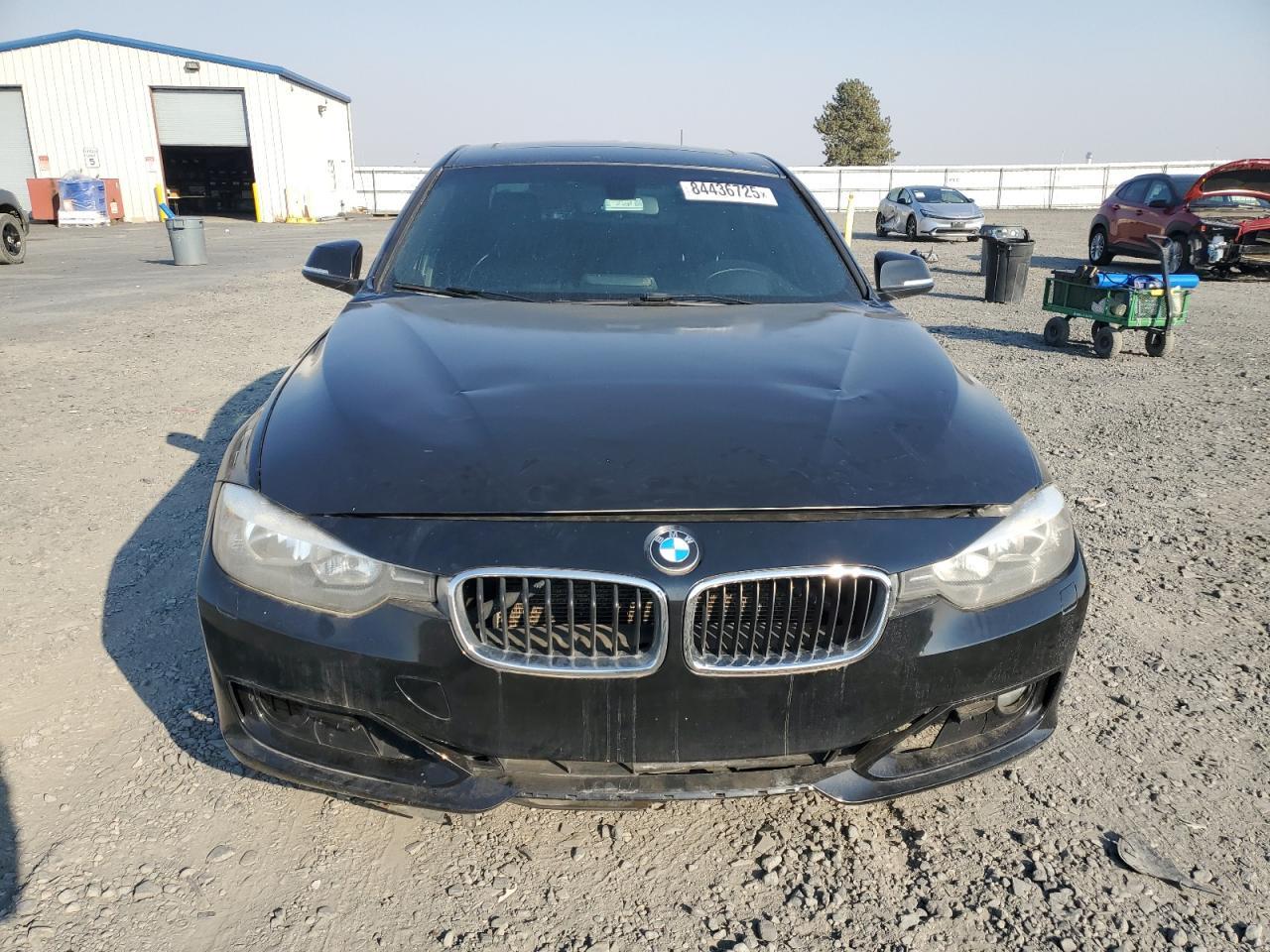 2013 BMW 328 Xi Sulev - Image 5