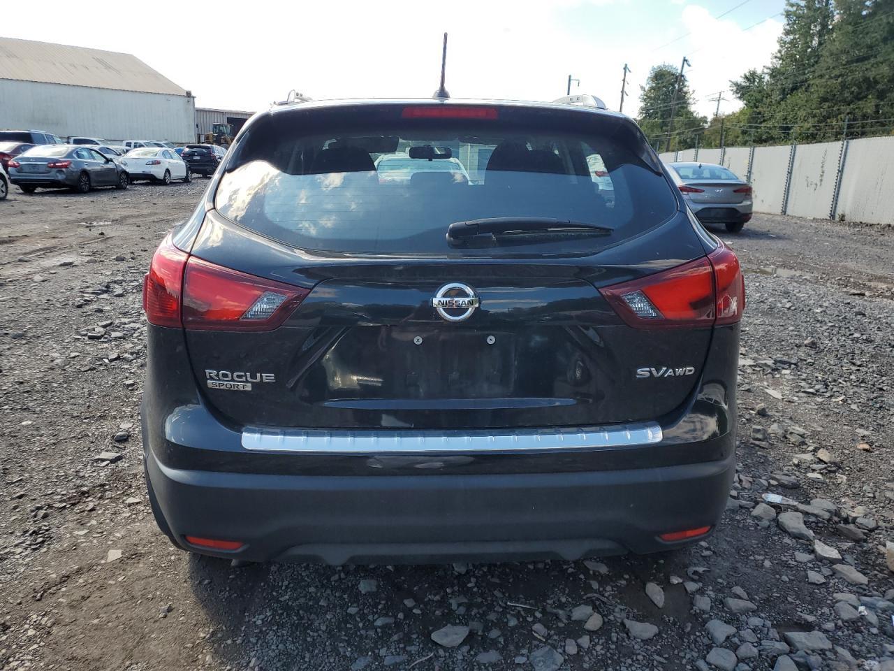 2017 Nissan Rogue Sport S - Фото 6