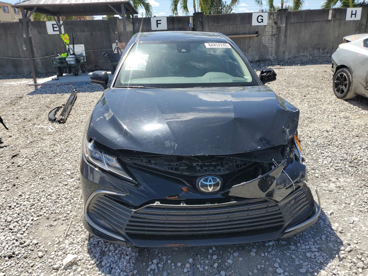 2023 Toyota Camry Le - Фото 5