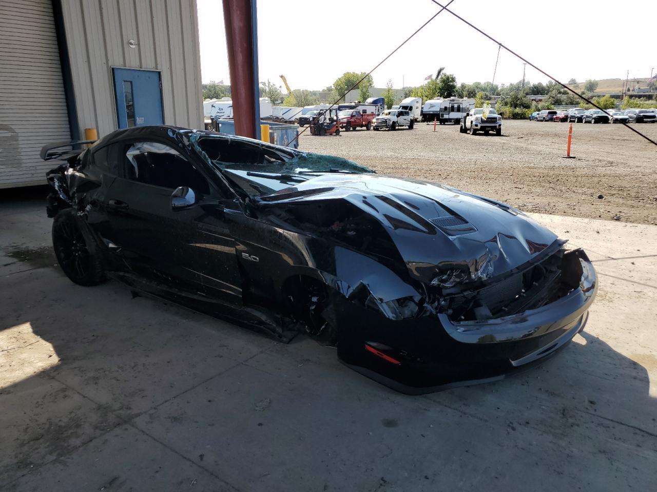 2020 Ford Mustang Gt - Фото 4