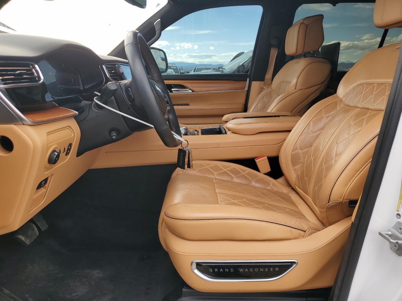 2022 Jeep Grand Wagoneer Series Iii - Image 7